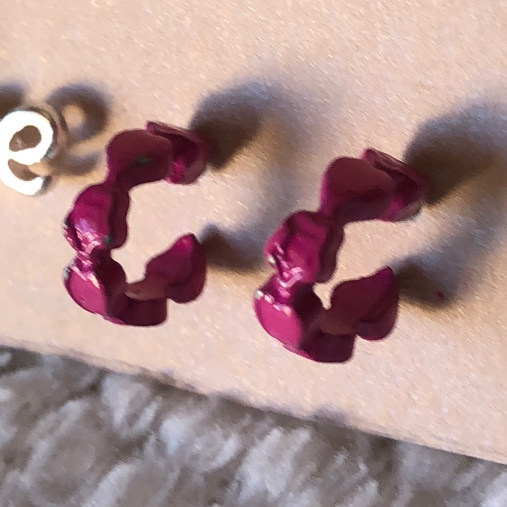 Cute Girly Earrings - Picture 4 of 7